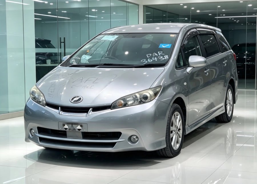 Toyota Wish 2009 view