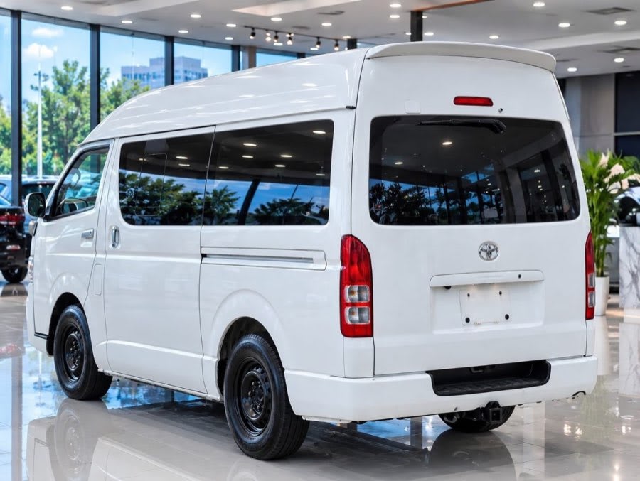 Toyota Hiace 2005 thumbnail 4