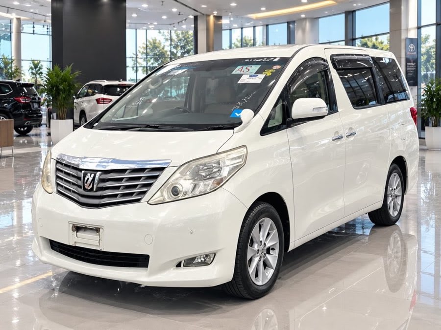 Toyota Alphard 2008 view
