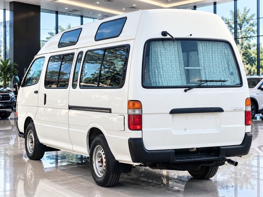 Toyota Hiace 2001 thumbnail 2