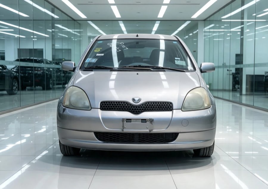 Toyota Vitz 2001 thumbnail 2