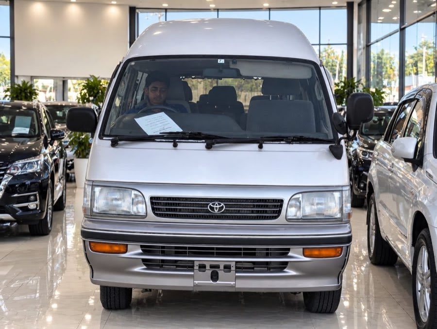 Toyota Hiace 1994 thumbnail 2