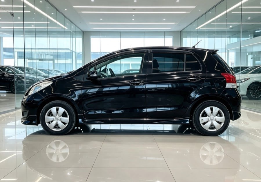 Toyota Vitz 2010 thumbnail 3