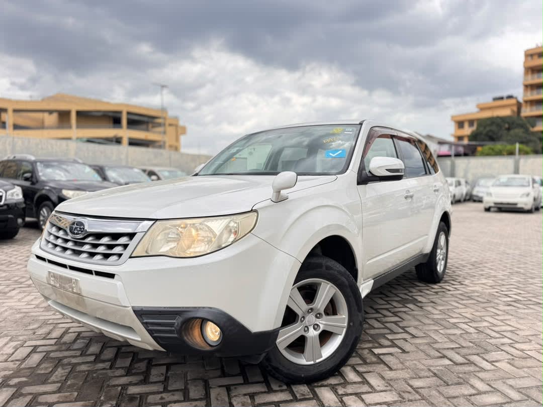 Subaru Forester 2010 thumbnail 2