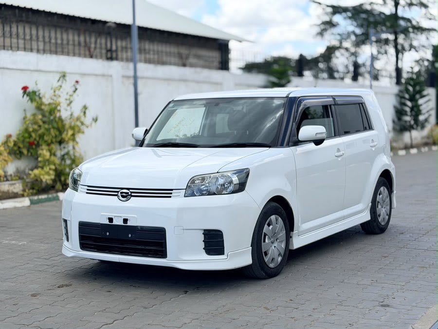 Toyota rumion 2008 thumbnail 2