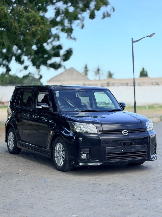 Toyota rumion 2008 view