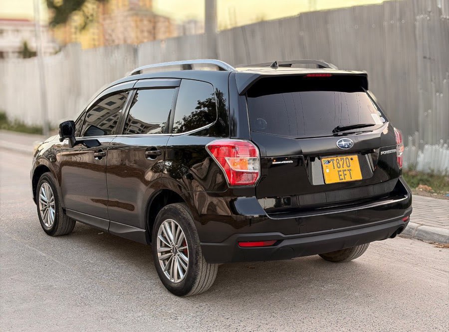 Subaru Forester 2013 thumbnail 2
