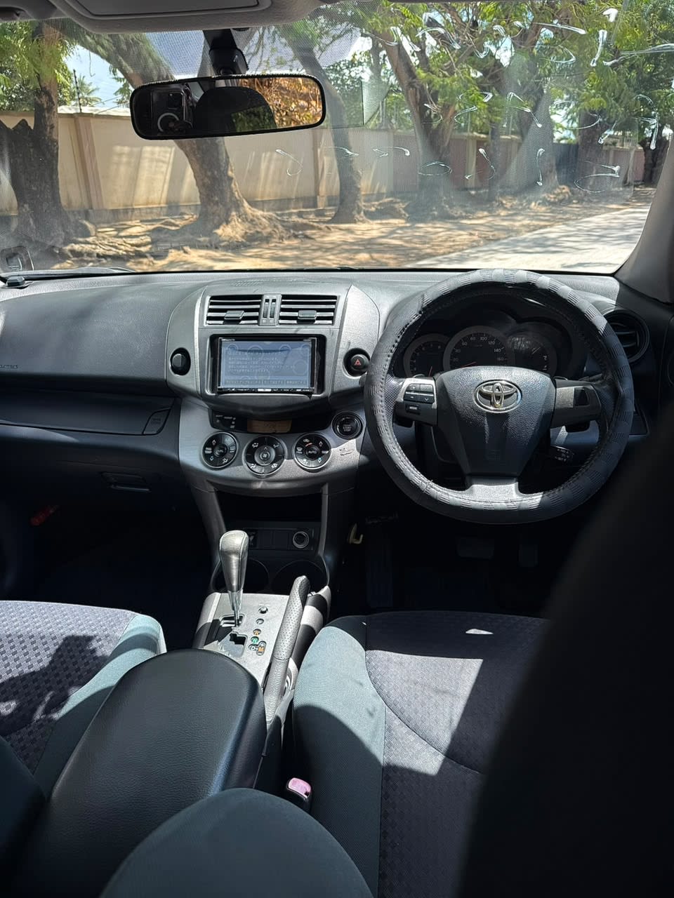 Toyota Vanguard 2010 thumbnail 7