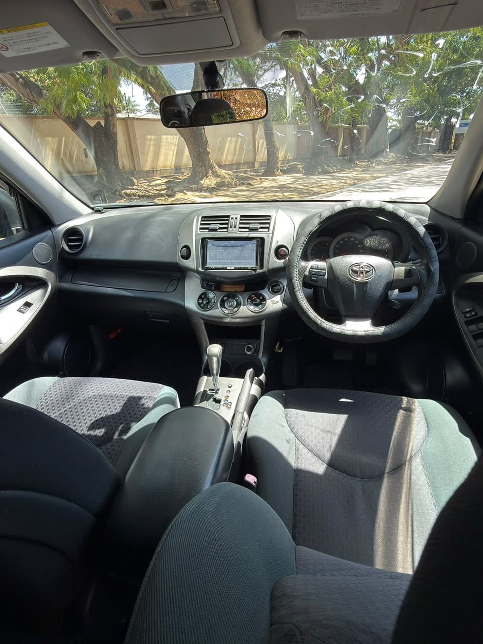 Toyota Vanguard 2010 thumbnail 8