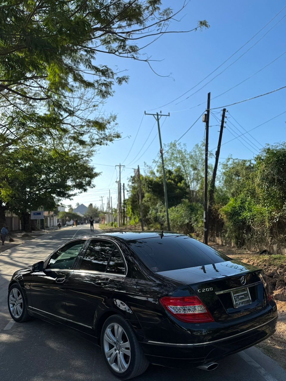 Mercedes-Benz C-Class 2010 thumbnail 3