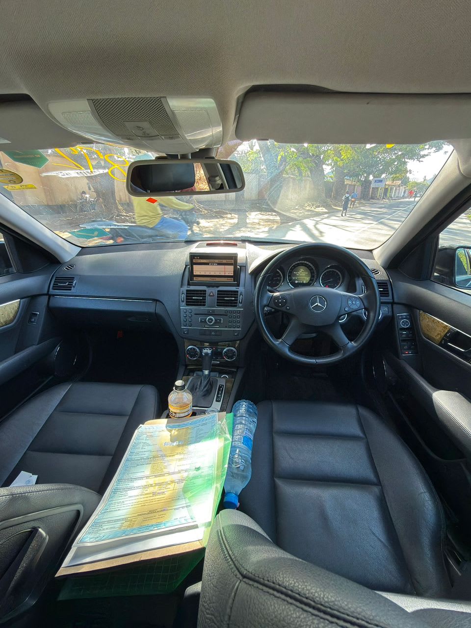Mercedes-Benz C-Class 2010 thumbnail 4