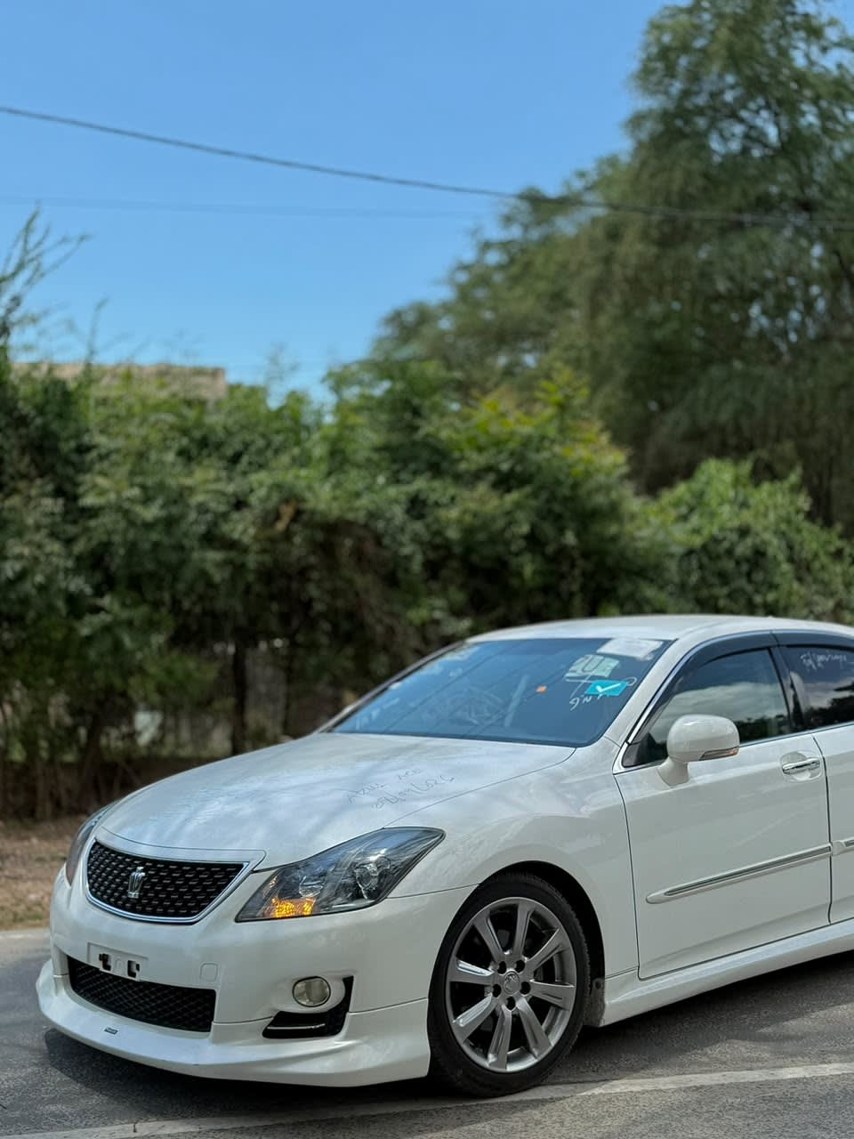 Toyota Crown Athlete 2009 thumbnail 2