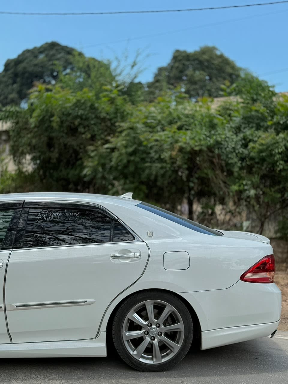 Toyota Crown Athlete 2009 thumbnail 4