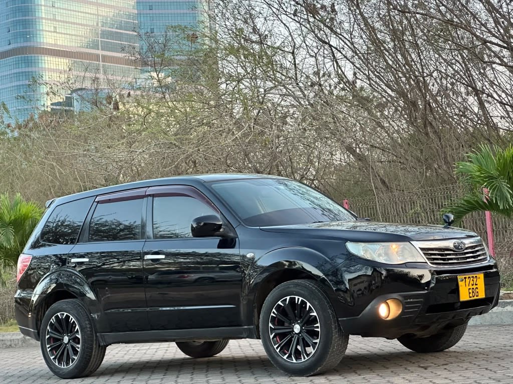 Subaru Forester 2010 thumbnail 3