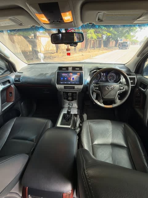 Toyota Land Cruiser Prado 2015 thumbnail 7