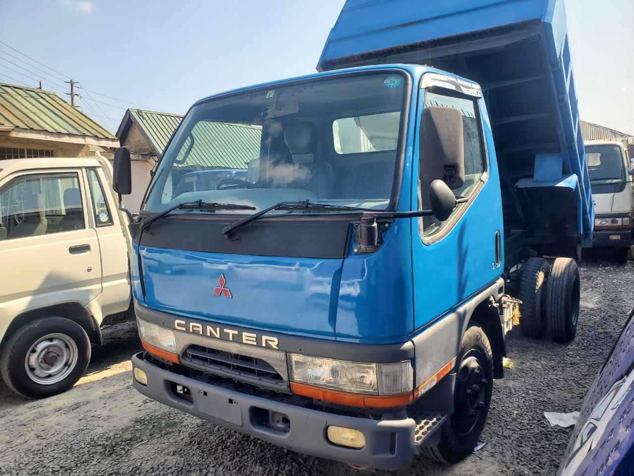 Mitsubishi Canter