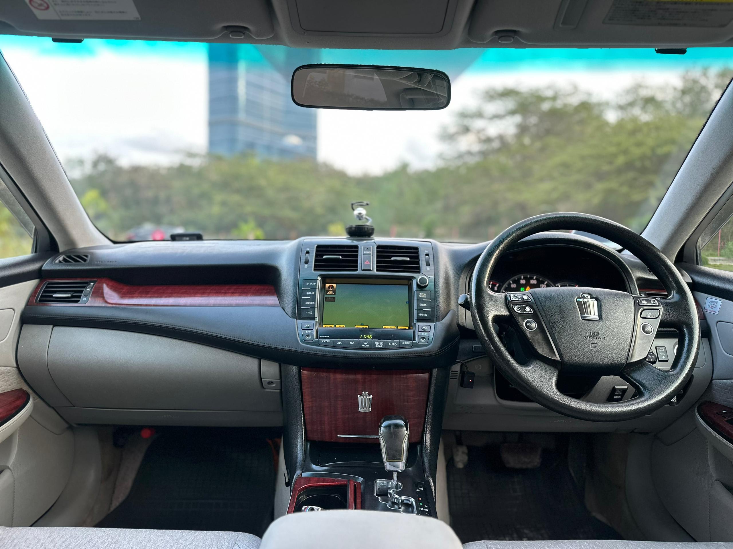 Toyota Crown 2008 thumbnail 3