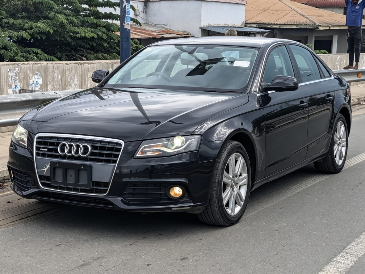 Audi A4 2012 thumbnail 5