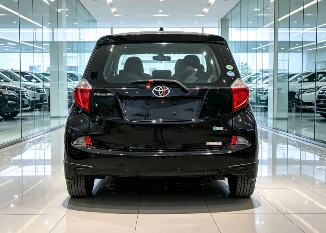 Toyota Ractis 2012 thumbnail 5