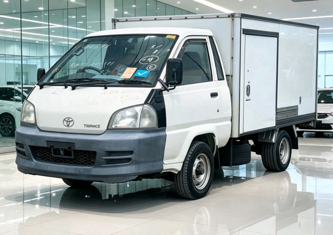 Toyota Townace Fridge 2006