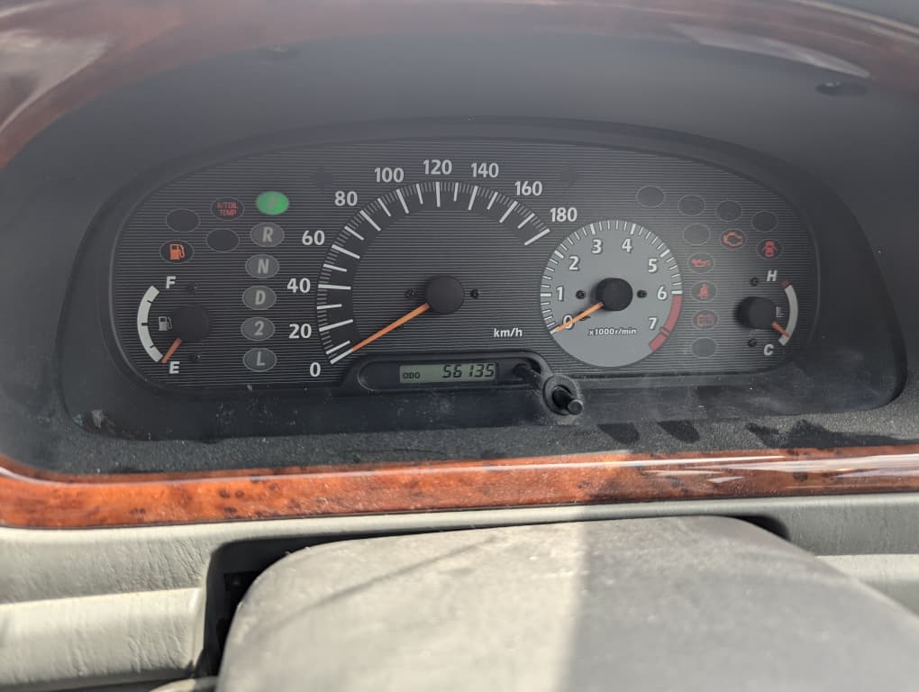 Toyota NOAH 2001 thumbnail 7
