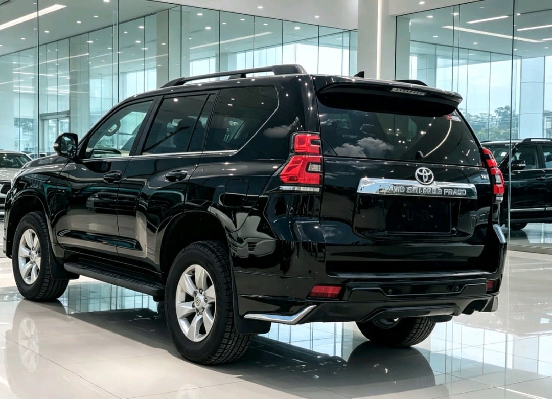 Toyota Land cruiser Prado 2023 thumbnail 4