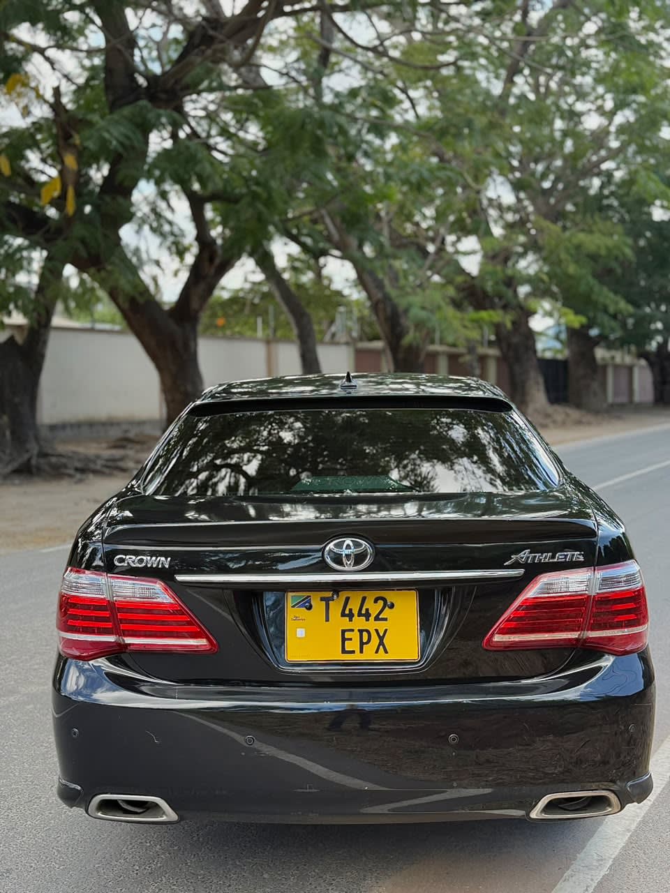 Toyota Crown Athlete 2010 thumbnail 4
