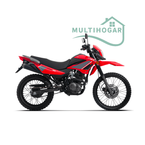 La Motomel 150 combina diseño robusto y rendimiento confiable para acompañarte en la ciudad o en terrenos más exigentes 🌍. Su motor monocilíndrico 4T de 150cc con 11,4 HP ofrece la potencia justa para un andar ágil y seguro, mientras que su tablero digital, la iluminación LED DRL y la horquilla invertida le dan un estilo moderno y deportivo 🔥.
Con su tanque de 11,5 litros disfrutarás de buena autonomía, y gracias a la suspensión trasera con monoamortiguador y el freno delantero a disco, la seguridad y el confort están garantizados en cada viaje. Además, su batería de gel libre de mantenimiento aporta practicidad y confianza en todo momento. Disponible en un elegante color Roja🔴