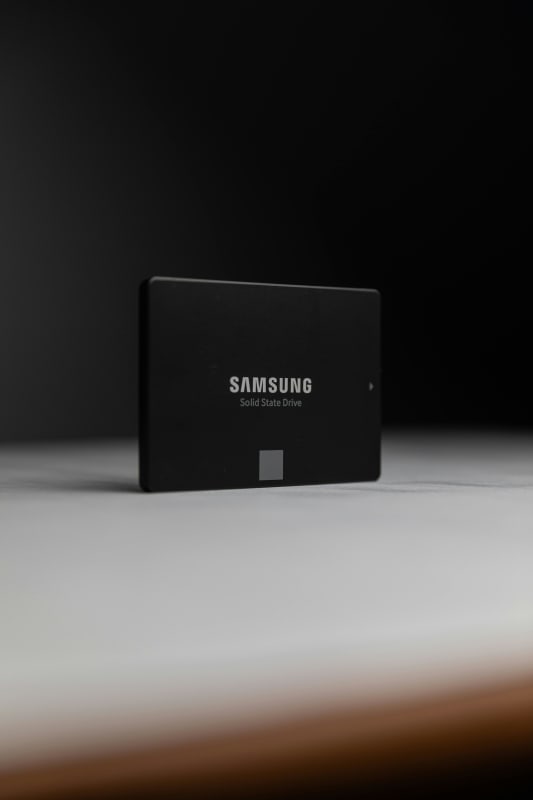 Samsung T7 Shield 1TB – Portable External SSD product image
