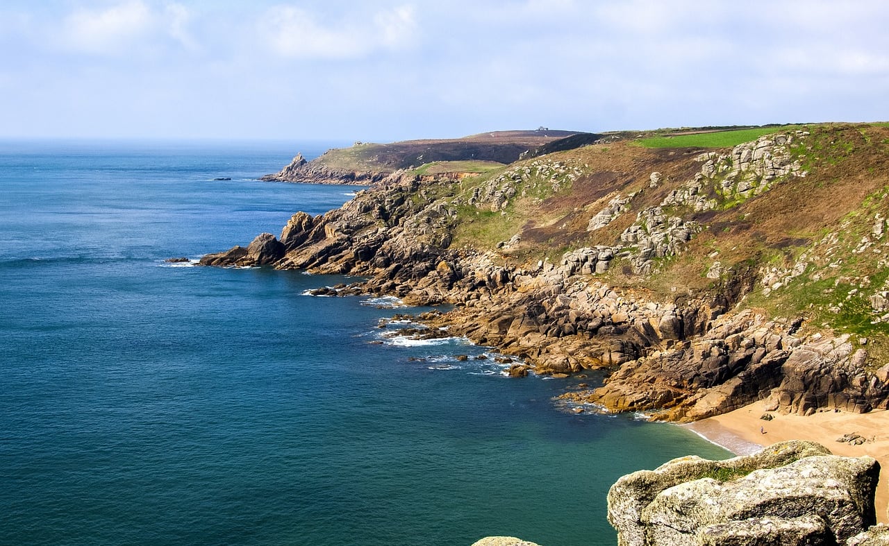 Discover hidden beaches image