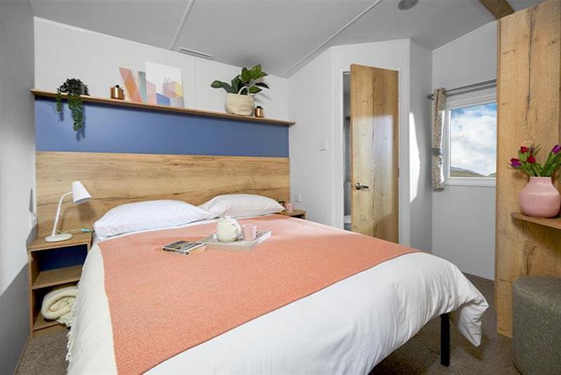 property gallery image 4