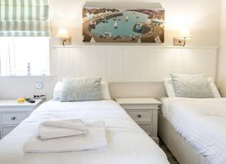 Superior Beach House image