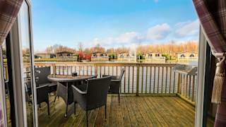 Redwood Waterside Lodge image