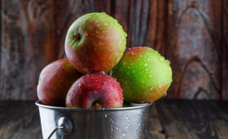 Apple bobbing image