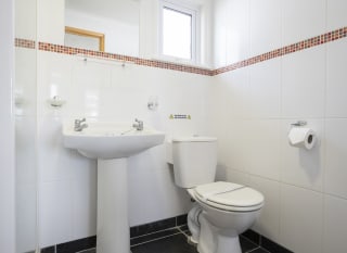 Comfort Chalet image