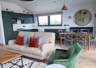 Clean and convenient lounge area