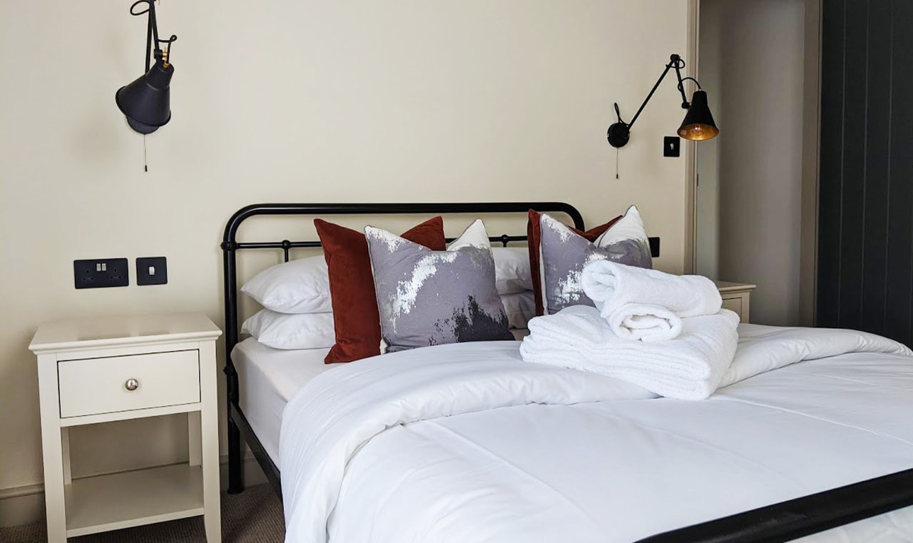 Barn Style Luxury Lodge image