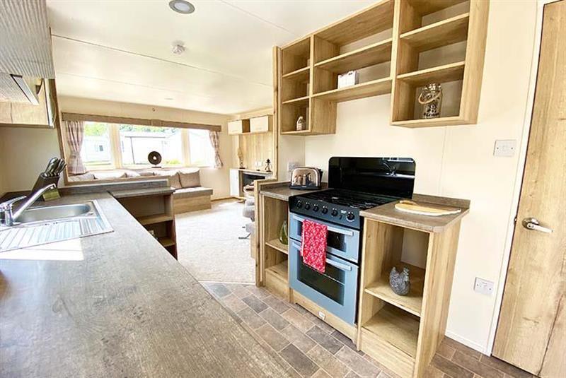 property gallery image 3