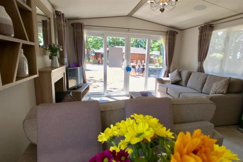 property gallery image 2