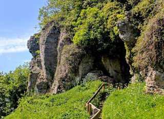 Creswell crags image