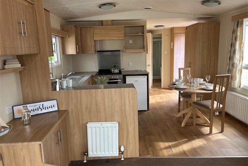 property gallery image 2