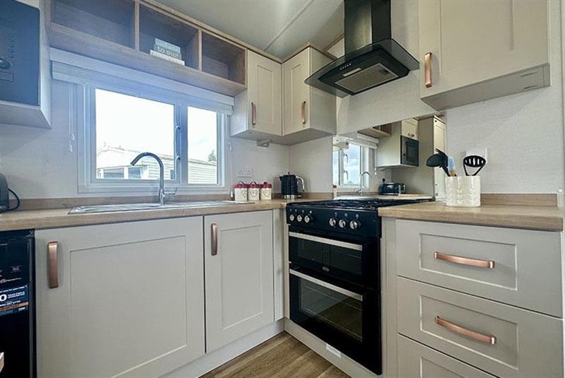 property gallery image 6