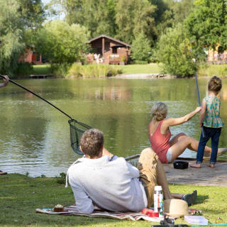 Tattershall Lakes fishing image
