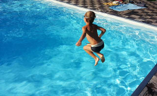 Hayle Swimming Pool image