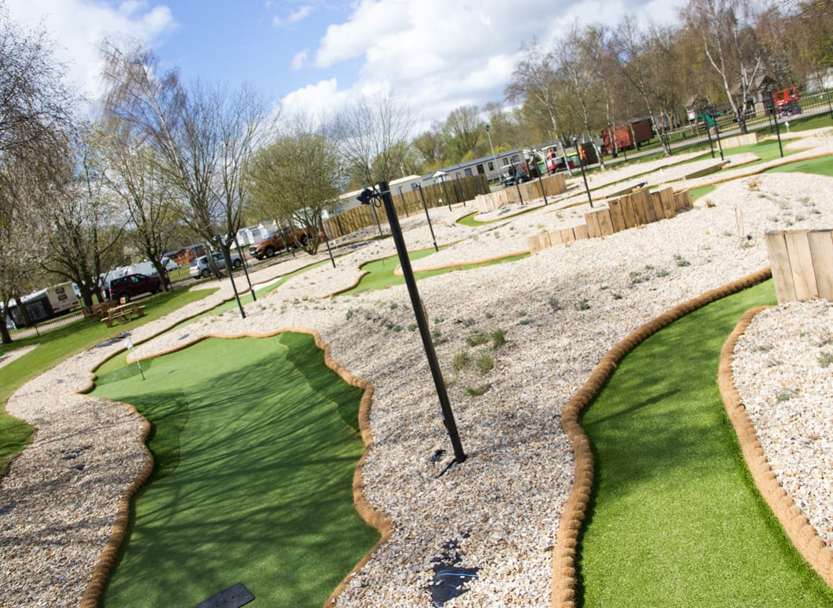 Adventure Golf image