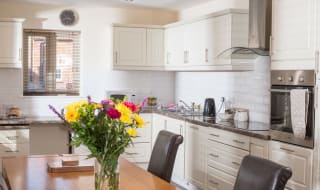Luxury Cottage Accessible image