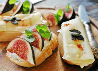 Lincolnshire Poacher Cheese image