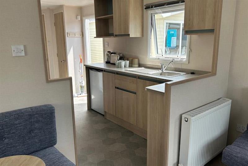 property gallery image 4