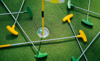 Pirates Cove Crazy Golf image