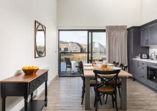 Clean and convenient kitchen